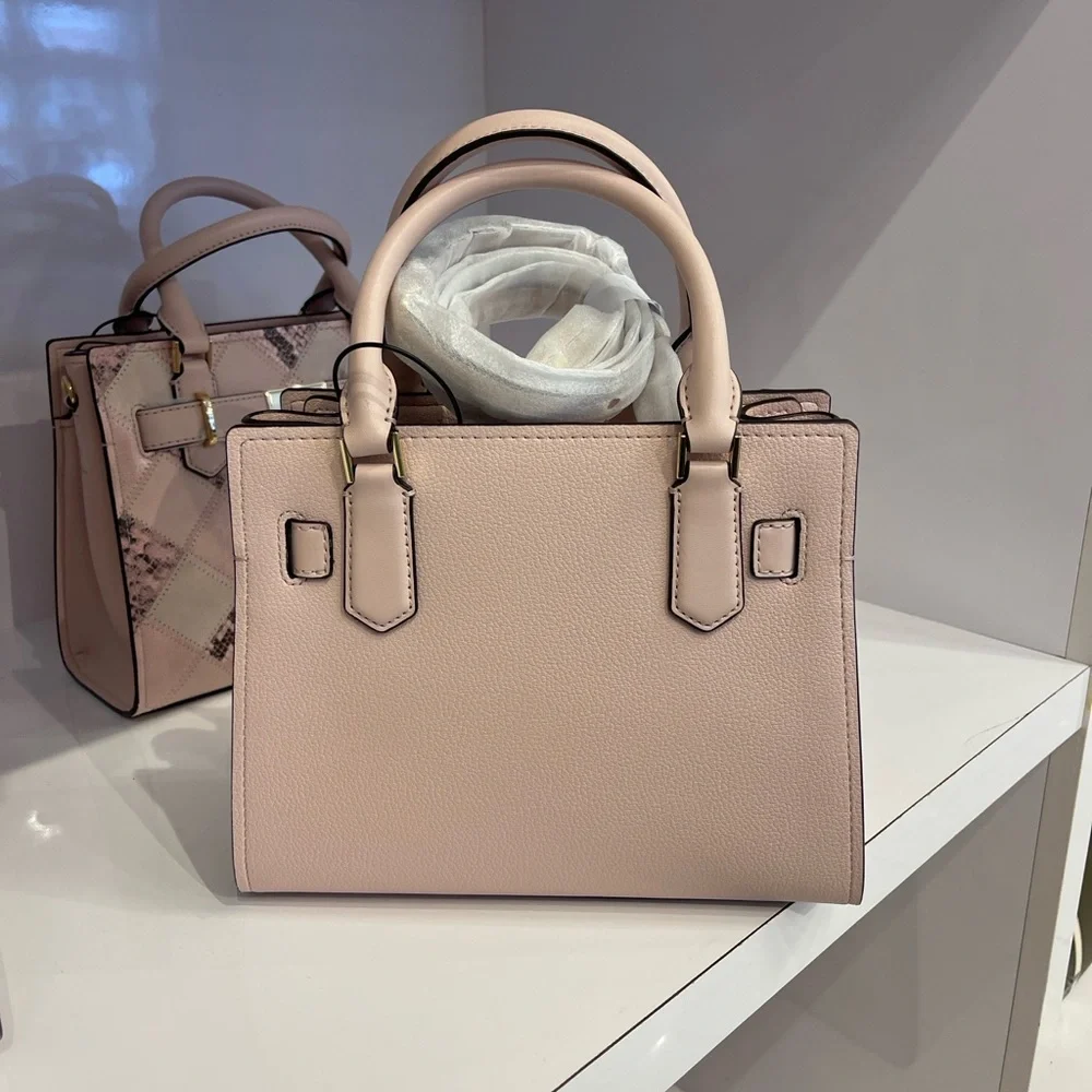 MICHAEL KORS Hamilton Sm Patchwork Snake Embossed Satchel Crossbody
Powder
NWT - Picture 9 of 16